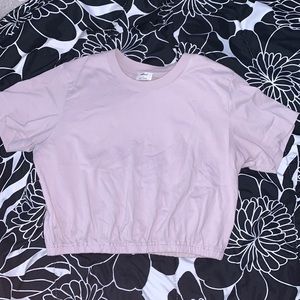 Wilfred lilac crop top cinched at bottom with band